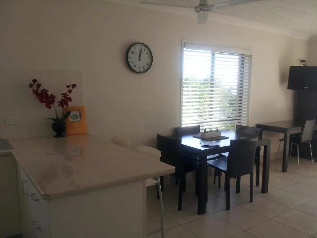 Kirra Vista Holiday Units Coolangatta 3*,