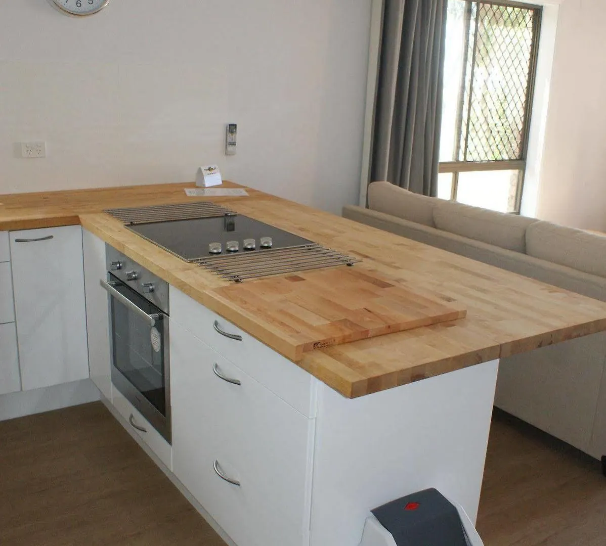 *** Aparthotel Kirra Vista Holiday Units Coolangatta Australia